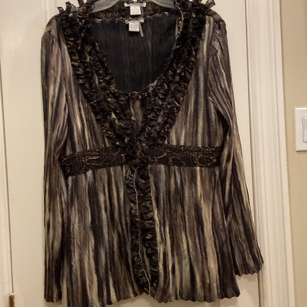 Alberto Makali Two-Piece Ruffled Jacket and Matching Tank